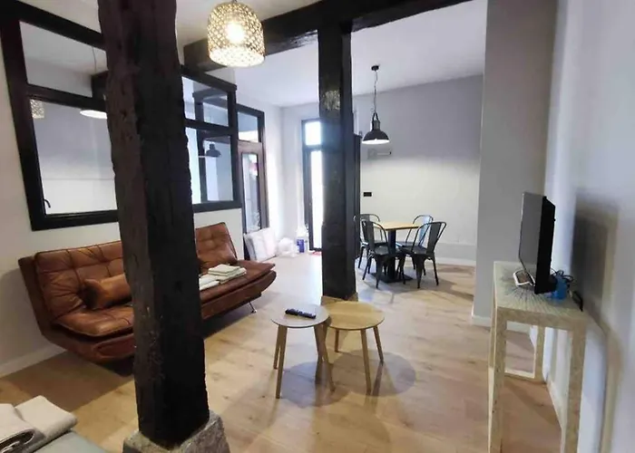 Moderno Estudio en el Centro de Santander